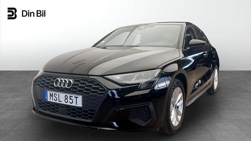 Brilliantsvart Begagnad 2022 Audi A3 Proline | 229 000 kr (Marknadspris) - Bild 1/4