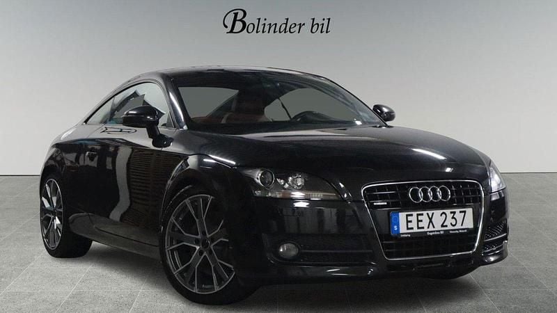 Svart Begagnad 2006 Audi TT Sportkupé | 128 900 kr (Marknadspris) - Bild 1/4
