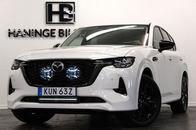 Vit Begagnad 2023 Mazda CX-60 Homura-Line SUV | 519 900 kr (Marknadspris) - Bild 1/4