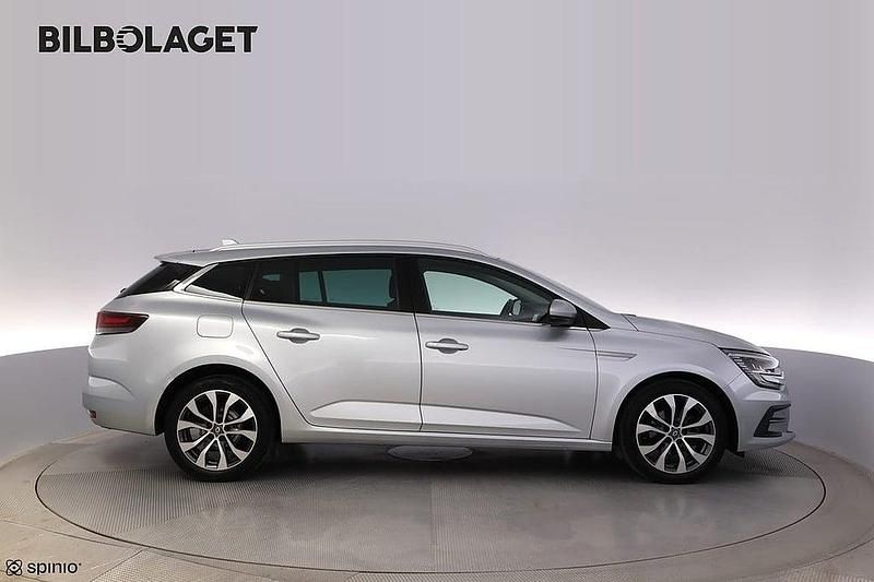 Begagnad Renault Mégane GrandTour Techno 140 HK (102 kW) 2023 Grå Kombi