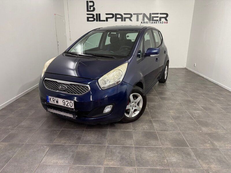 Blå Begagnad 2010 Kia Venga Comfort Halvkombi | 34 900 kr (Marknadspris) - Bild 1/4