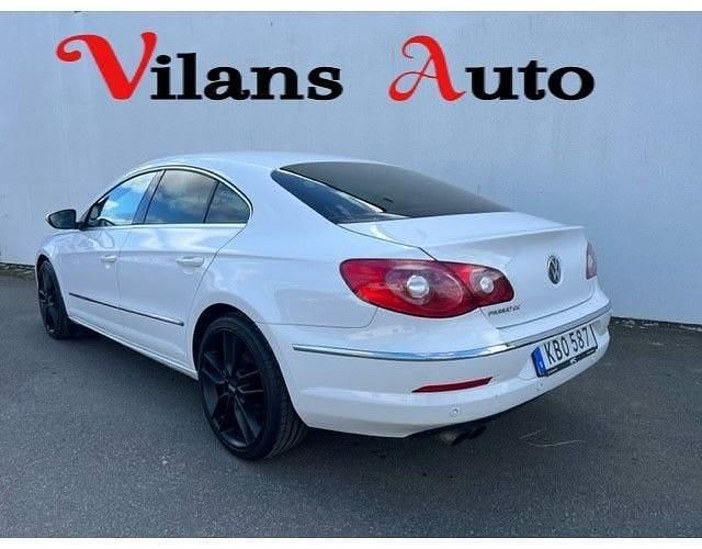 Begagnad VW Passat Highline 160 HK (117 kW) 2012 Vit Sportkupé