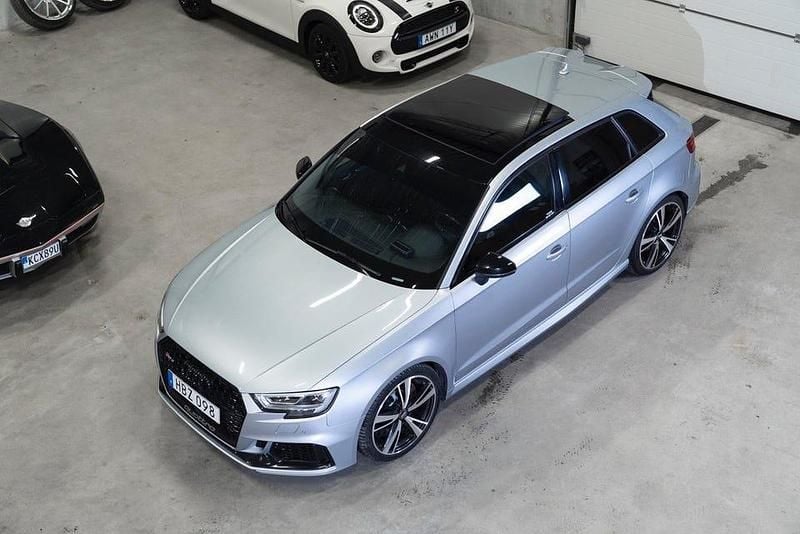 Begagnad Audi RS3 Sportback 400 HK (294 kW) 2018 Silver Halvkombi