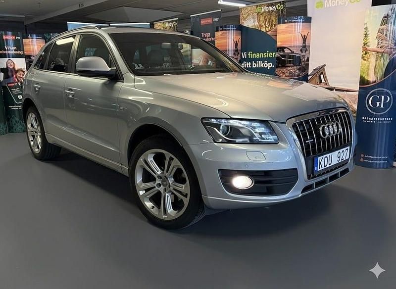 Silver Begagnad 2010 Audi Q5 S-Line SUV | 109 900 kr (Marknadspris) - Bild 1/4