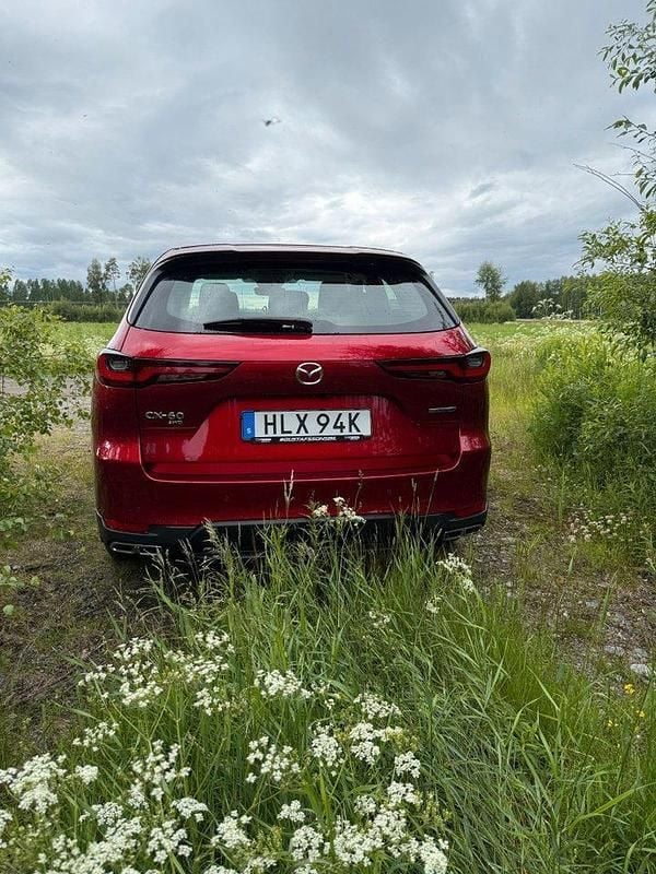 Röd Begagnad 2022 Mazda CX-60 Comfort SUV | 459 500 kr (Lite dyr) - Bild 1/4
