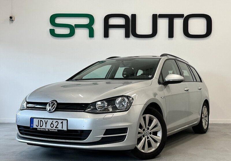 Silver Begagnad 2015 VW Golf VII Kombi | 124 900 kr (Lite dyr) - Bild 1/4