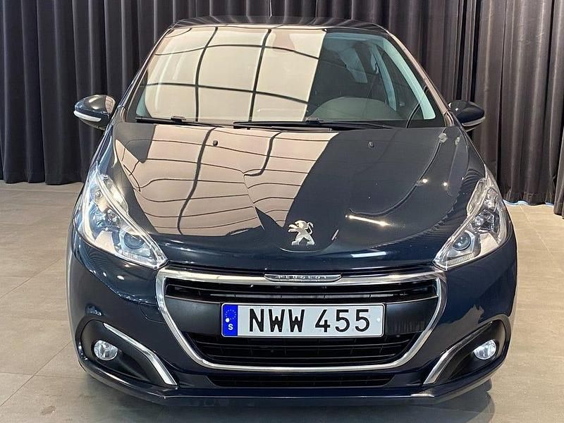 Begagnad Peugeot 208 Active 82 HK (60 kW) 2015 Mörkgrå Halvkombi