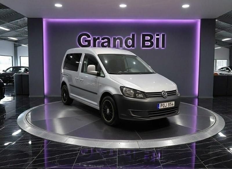 Begagnad VW Caddy 102 HK (75 kW) 2015 Silver Minibuss