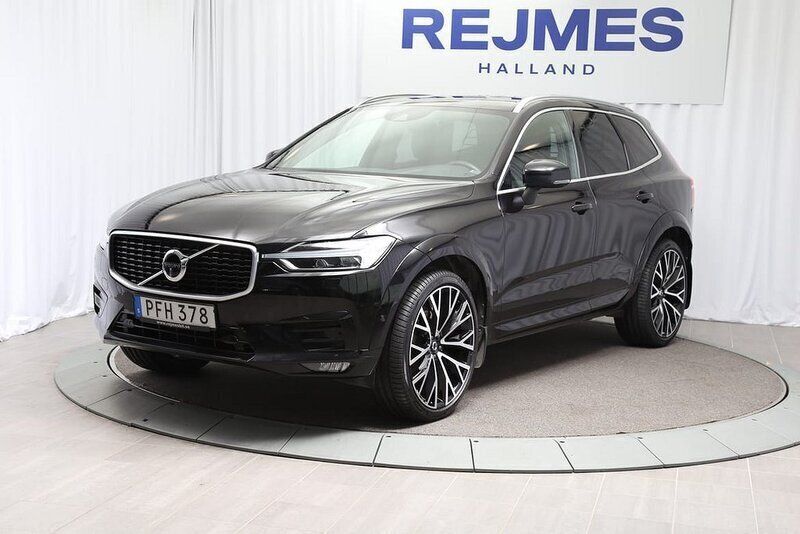 Svart Begagnad 2018 Volvo XC60 R-Design SUV | 389 500 kr (Dyr) - Bild 1/4