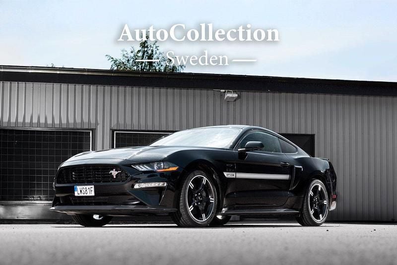 Svart Begagnad 2021 Ford Mustang GT Performance Edition Sportkupé | 489 900 kr (Marknadspris) - Bild 1/4