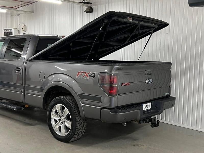 Begagnad Ford F-150 370 HK (272 kW) 2013 Grå Pickup