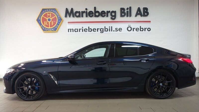 Svart Begagnad 2019 BMW 840 M Sport Sportkupé | 699 900 kr - Bild 1/4