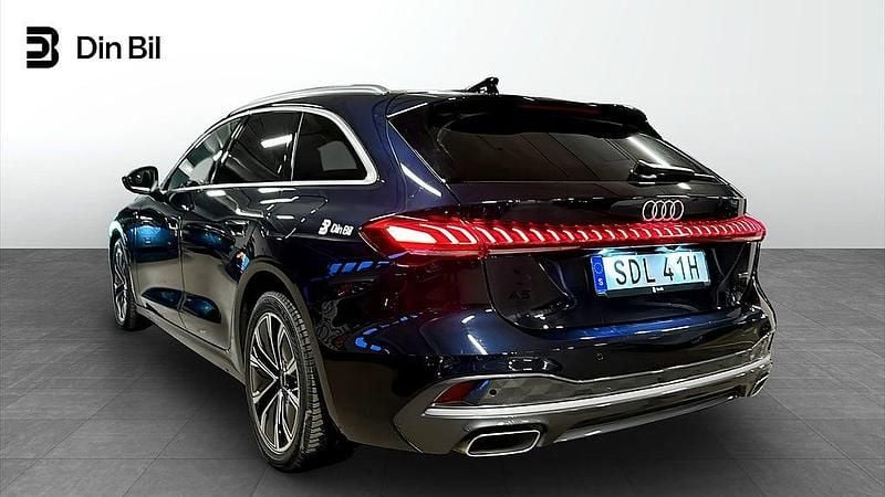 Begagnad Audi A5 Proline 299 HK (219 kW) 2025 Blå Kombi