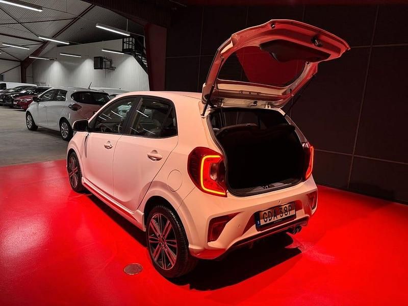 Begagnad Kia Picanto 101 HK (74 kW) 2020 Vit Halvkombi
