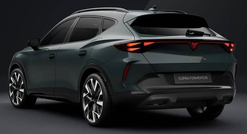 Ny Cupra Formentor 150 HK (110 kW) 2025 Blå SUV