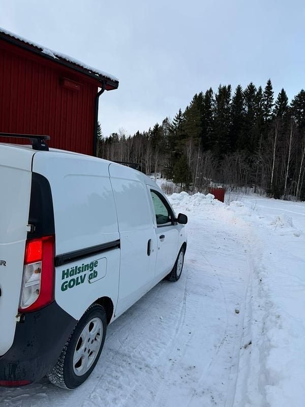 Begagnad Dacia Dokker Express 83 HK (61 kW) 2015 Van