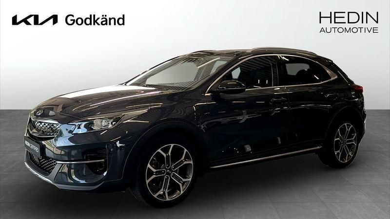 Grå (grey) Begagnad 2021 Kia XCeed 2 SUV | 259 900 kr (Marknadspris) - Bild 1/4