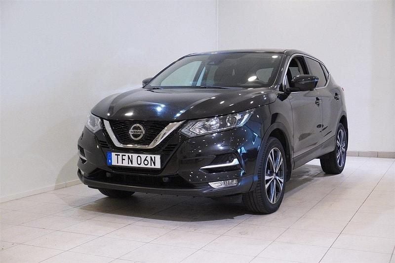 Svart Begagnad 2018 Nissan Qashqai N-Connecta SUV | 189 900 kr (Marknadspris) - Bild 1/4