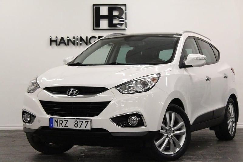 Vit Begagnad 2012 Hyundai ix35 SUV | 119 900 kr (Marknadspris) - Bild 1/4