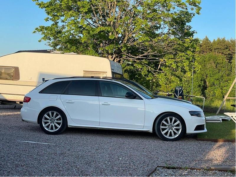 Svart Begagnad 2009 Audi A4 S-Line Kombi | 66 000 kr (Dyr) - Bild 1/4
