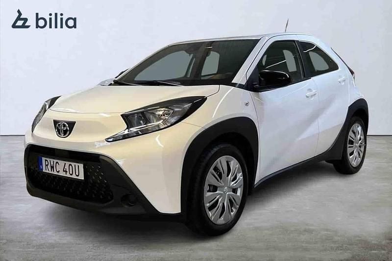 Vit Ny 2025 Toyota Aygo X SUV | 169 900 kr (Bra pris) - Bild 1/1