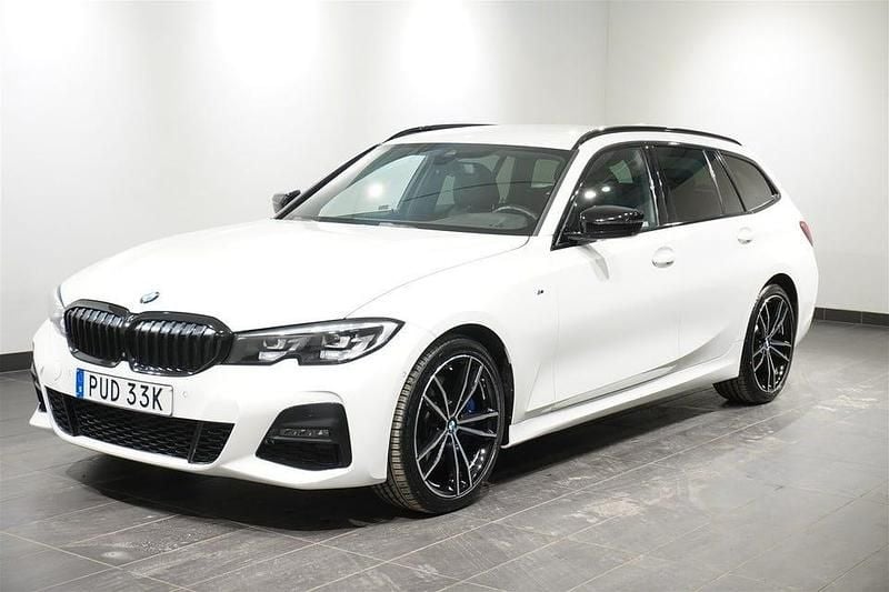 Begagnad BMW 320 M Sport 190 HK (139 kW) 2020 Vit Kombi