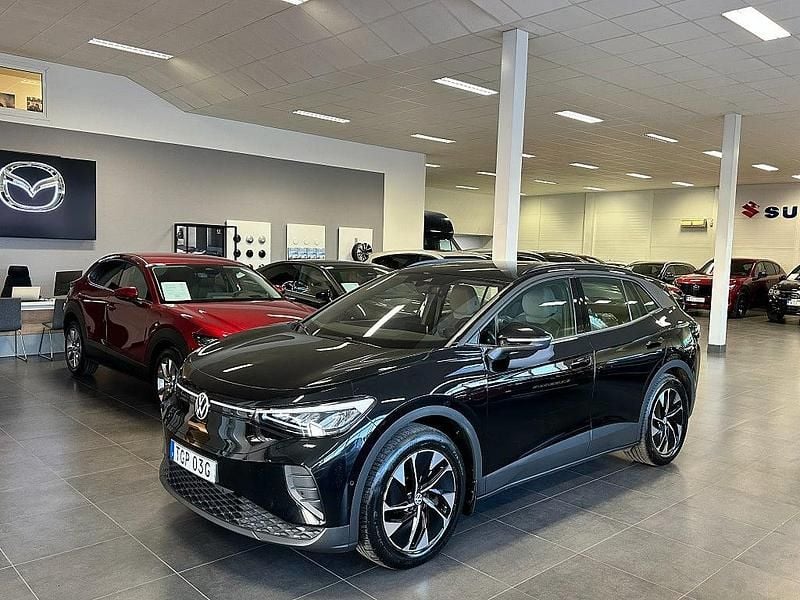 Begagnad VW ID.4 Pro Performance 150 kW (204 HK) 2023 Svart SUV