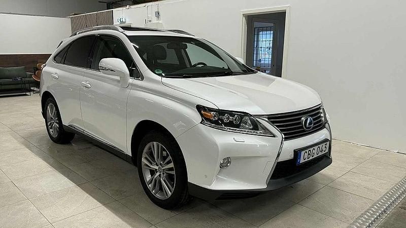 Vit Begagnad 2014 Lexus RX450h SUV | 199 900 kr - Bild 1/4