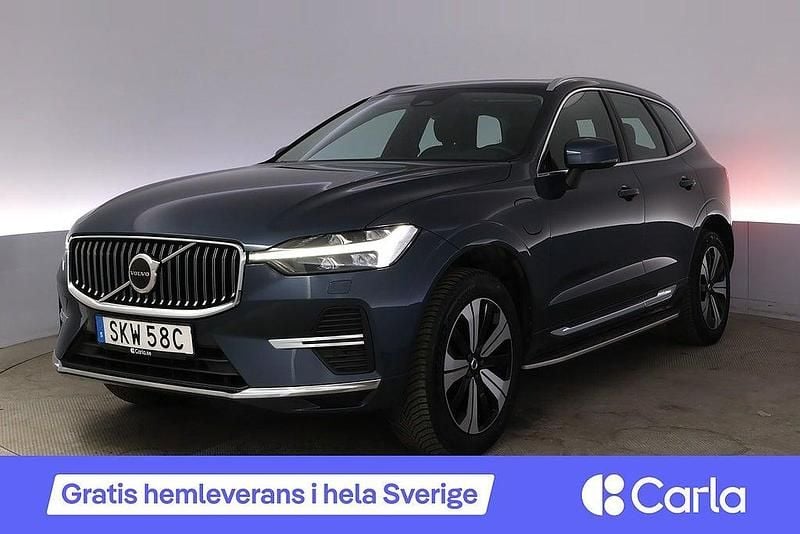 Begagnad Volvo XC60 Core 350 HK (257 kW) 2022 Blå SUV