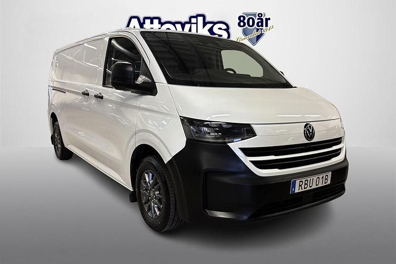 Vit Begagnad 2025 VW Transporter Van | 489 900 kr - Bild 1/4