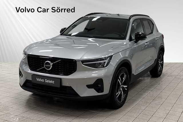 Begagnad 2025 Volvo XC40 SUV | 399 900 kr (Marknadspris) - Bild 1/3