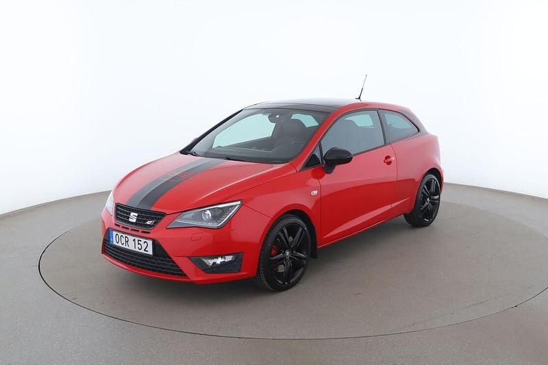 Röd Begagnad 2016 Cupra Ibiza Halvkombi | 125 000 kr - Bild 1/3