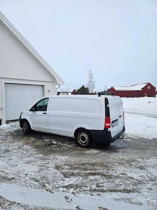 Begagnad Mercedes Vito 163 HK (119 kW) 2018 Van