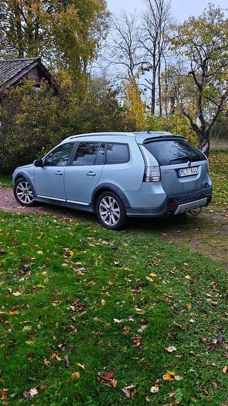 Begagnad 2010 Saab 9-3X Kombi | 37 000 kr (Superpris) - Bild 1/4
