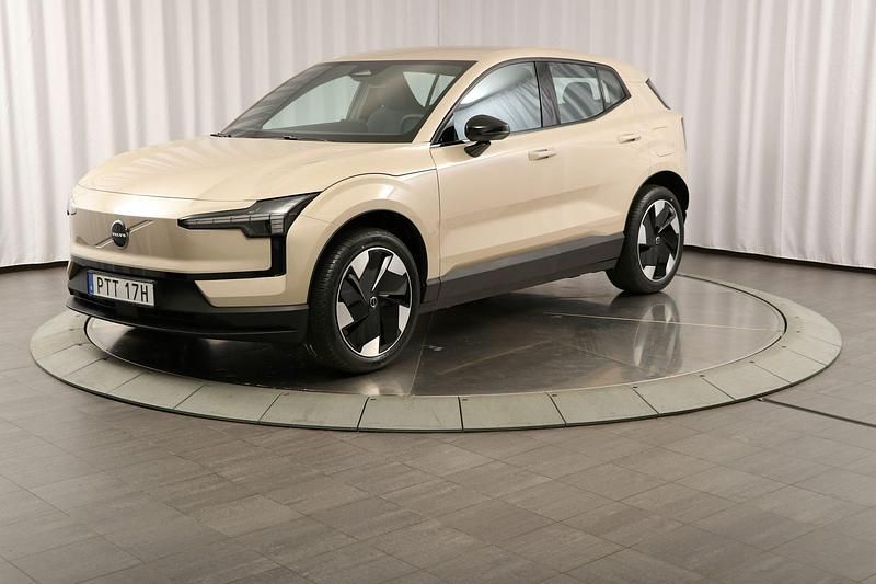 Ny Volvo EX30 Single Motor Extended Range 200 kW (272 HK) 2026 Brun SUV