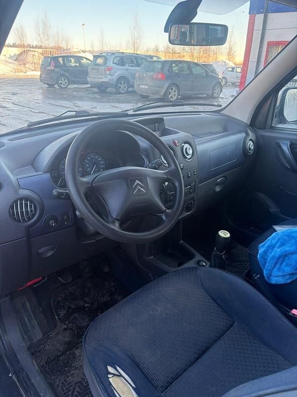 Begagnad Citroën Berlingo 90 HK (66 kW) 2008 Minibuss