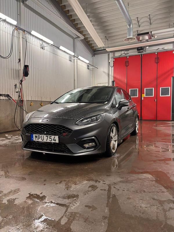Begagnad Ford Fiesta ST 200 HK (147 kW) 2019 Halvkombi