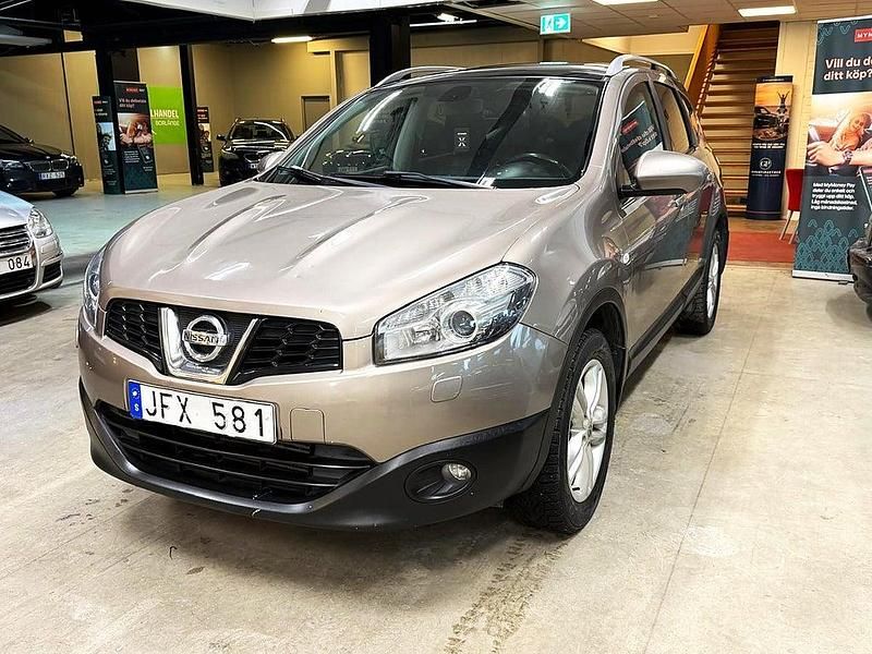 Begagnad Nissan Qashqai +2 110 HK (80 kW) 2010 Brun SUV