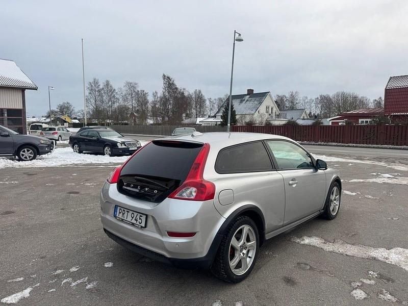 Begagnad Volvo C30 Momentum 116 HK (85 kW) 2011 Grå Halvkombi