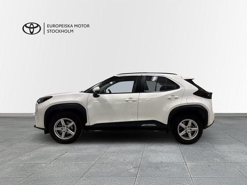 Begagnad Toyota Yaris Hybrid Active 116 HK (85 kW) 2024 Vit