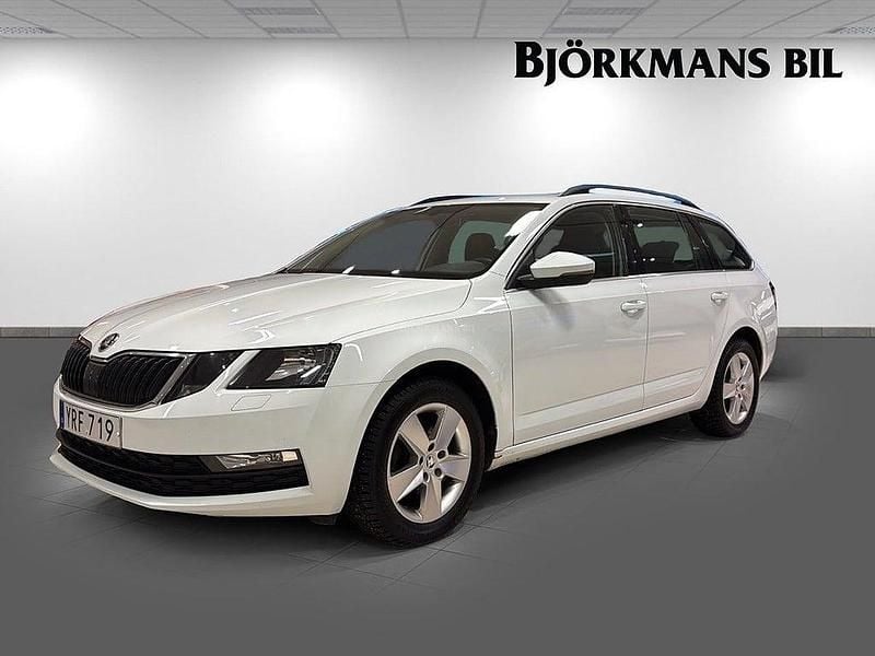 Vit Begagnad 2017 Skoda Octavia Ambition Kombi | 109 000 kr (Bra pris) - Bild 1/4