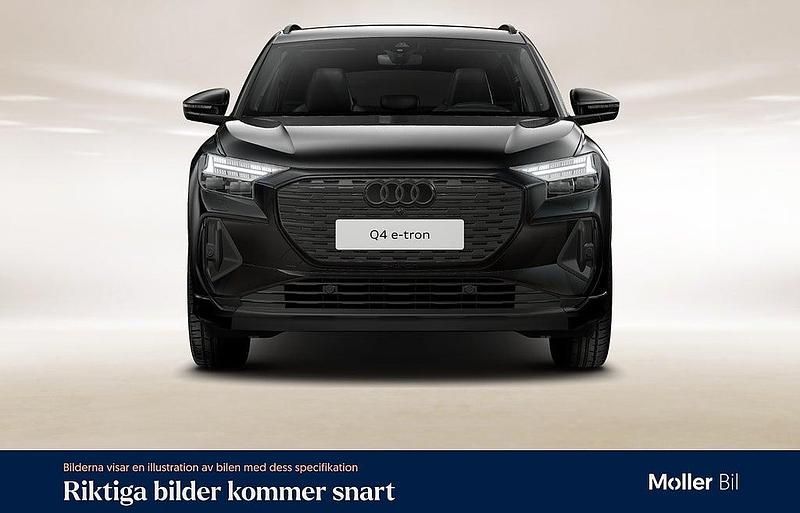 Begagnad Audi Q4 e-tron S-Line 210 kW (286 HK) 2025 Svart SUV
