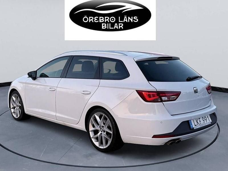 Begagnad Seat Leon ST FR 184 HK (135 kW) 2014 Vit Kombi