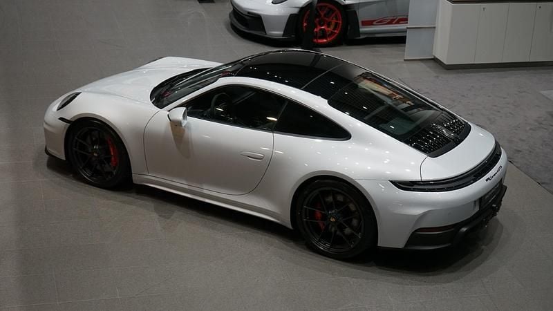 Ny Porsche 911 2026 Grå