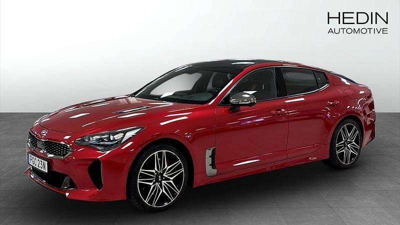 Röd Begagnad 2021 Kia Stinger Halvkombi | 399 000 kr (Lite dyr) - Bild 1/4