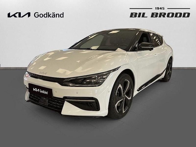 Vit Begagnad 2021 Kia EV6 2 SUV | 449 800 kr - Bild 1/4