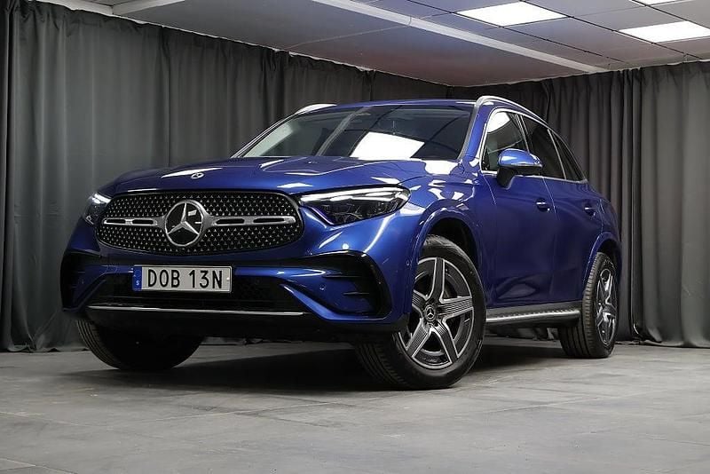 Begagnad 2023 Mercedes GLC300e Advanced | 589 000 kr (Lite dyr) - Bild 1/4