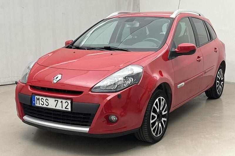Röd Begagnad 2012 Renault Clio IV | 83 000 kr - Bild 1/4