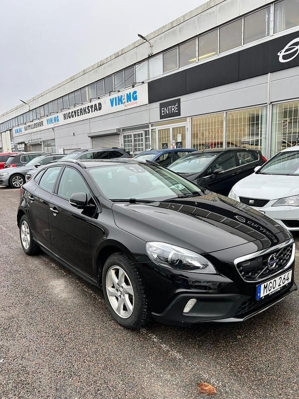 Begagnad 2016 Volvo V40 CC Kombi | 175 000 kr (Marknadspris) - Bild 1/1