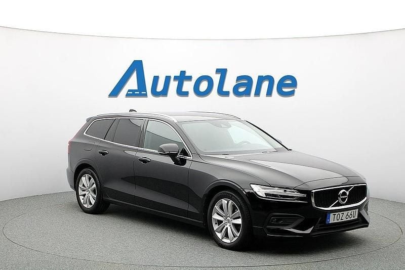 Black solid Begagnad 2021 Volvo V60 Kombi | 279 900 kr (Superpris) - Bild 1/3